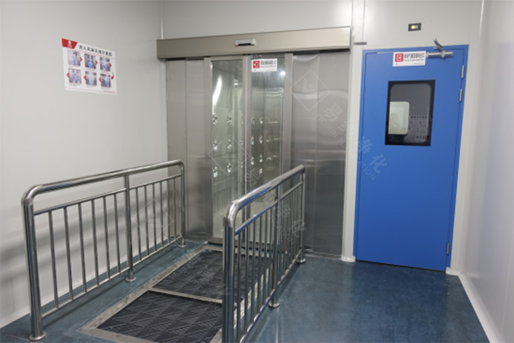 消毒風淋室_07.jpg 消毒風淋室_07.jpg
