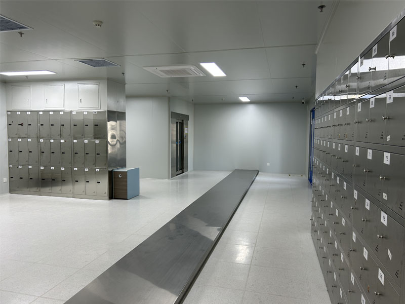 威達(dá)電子2200平方SMT10萬(wàn)級(jí)潔凈車(chē)間安裝完工交付